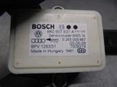 Replacement sensor for Audi A4 Saloon (B8) 2.0 16V TDi OEM IAM reference 8K0907637A 0265005667 BOSCH