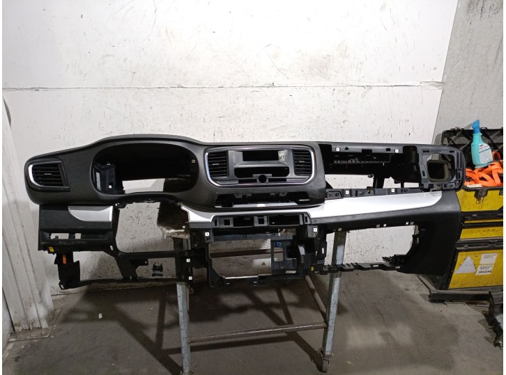 Recambio de salpicadero para citroën spacetourer autobús (v_) 1.6 bluehdi 95 referencia OEM IAM 98081684ZD 98081684ZD 