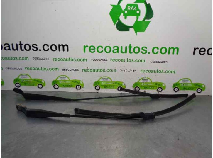 Replacement front right wiper arm for Peugeot Partner Kombi Premium OEM IAM reference 6429FJ 
