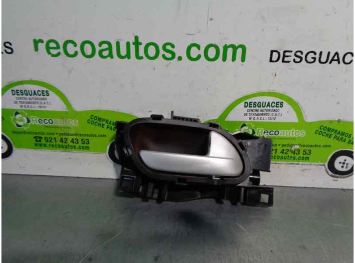 Recambio de maneta interior delantera derecha para peugeot partner kombi premium referencia OEM IAM 96863075VV  