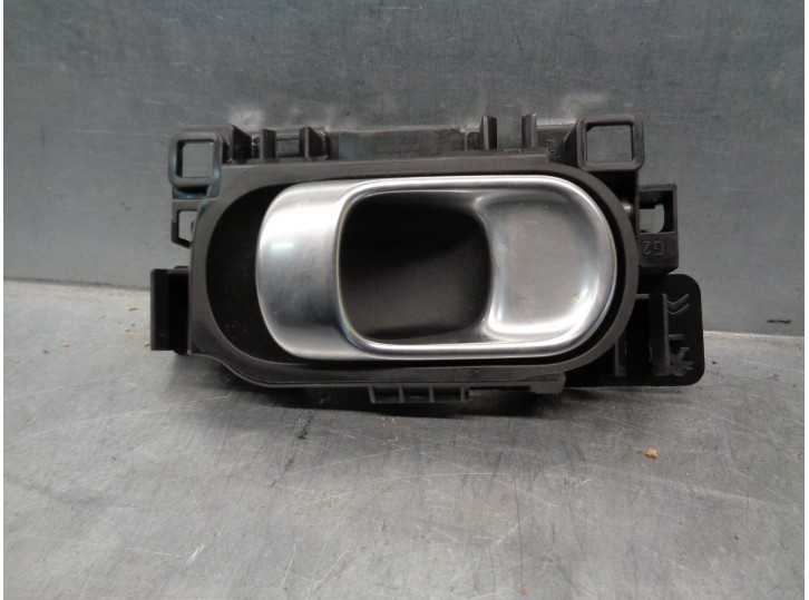 Recambio de maneta interior trasera izquierda para citroën c4 cactus 1.2 12v e-thp / puretech referencia OEM IAM 98012886VV 