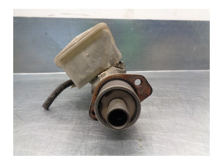 Recambio de bomba freno para citroën zx 1.4 referencia OEM IAM 21017099 311698 BENDIX