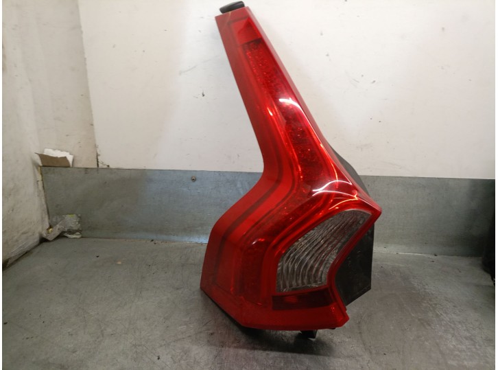 Replacement left rear light for Volvo V60 I (155) D3 / D4 OEM IAM reference 31214963 31395928 21490101