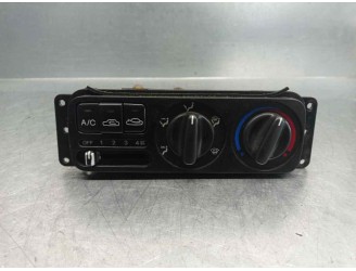 Replacement heating / air conditioning control panel for Hyundai Accent (X3) 1.3 CAT OEM IAM reference 9725022150 