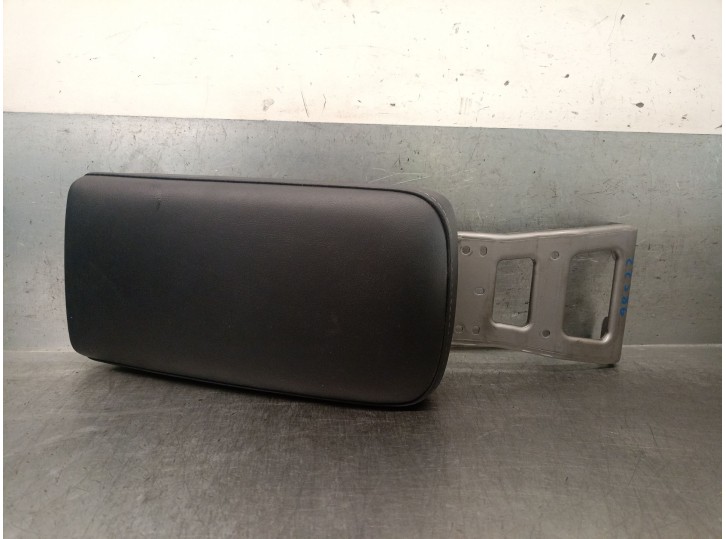 Recambio de apoyabrazos central para lexus ct (zwa10_) 200h (zwa10_) referencia OEM IAM 589057601326 589057601326 