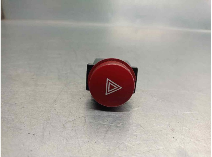 Recambio de warning para hyundai getz (tb) 1.5 crdi cat referencia OEM IAM 937901C500  