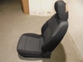 Recambio de asiento delantero derecho para skoda rapid 1.2 8v tsi referencia OEM IAM TELA NEGRA Y GRIS 5 PUERTAS