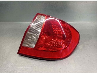 Recambio de piloto trasero derecho para hyundai getz (tb) 1.5 crdi cat referencia OEM IAM 924021C510  5 PUERTAS