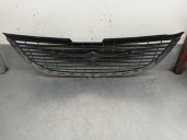 Replacement front grille for Chrysler Voyager IV (RG, RS) 2.5 CRD OEM IAM reference 4857522AA 