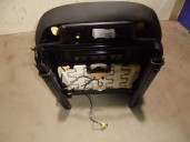 Recambio de asiento delantero derecho para skoda rapid 1.2 8v tsi referencia OEM IAM TELA NEGRA Y GRIS 5 PUERTAS