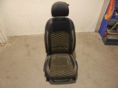 Recambio de asiento delantero derecho para kia xceed 1.4 tgdi cat referencia OEM IAM 4813967 CUERO Y TELA NEGRA 5 PUERTAS