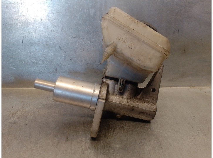 Recambio de bomba freno para audi a4 ber. (b8) 2.0 16v tdi referencia OEM IAM 4G1611021A 8K0611301A 