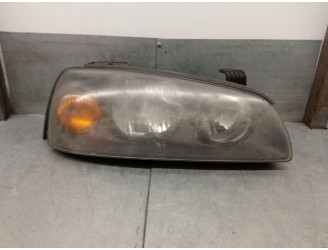 Recambio de faro derecho para hyundai elantra iii sedán (xd) 2.0 crdi referencia OEM IAM 921042D520 921042D520 