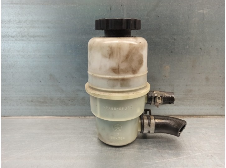 Recambio de deposito servo para dodge caliber 2.0 16v cat referencia OEM IAM 5105338AB 