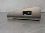 Recambio de mando elevalunas trasero derecho para toyota corolla verso (e12) 2.0 turbodiesel cat referencia OEM IAM 8403013031 