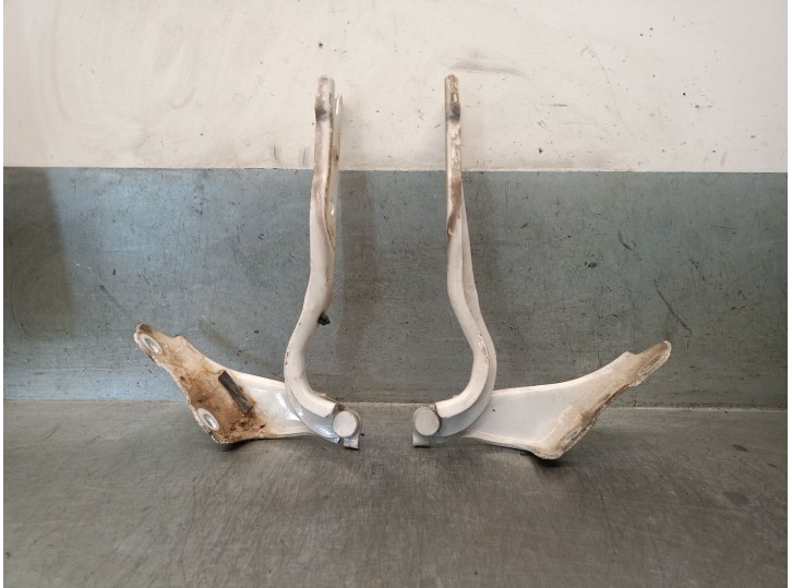 Recambio de bisagra capot para skoda rapid (nh3, nk3, nk6) 1.6 tdi referencia OEM IAM 5JA823302A 5JA823302A 