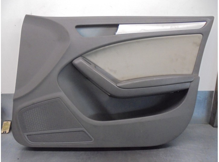 Recambio de guarnecido puerta delantera derecha para audi a4 ber. (b8) 2.0 16v tdi referencia OEM IAM 8K1867106 8K2867106 