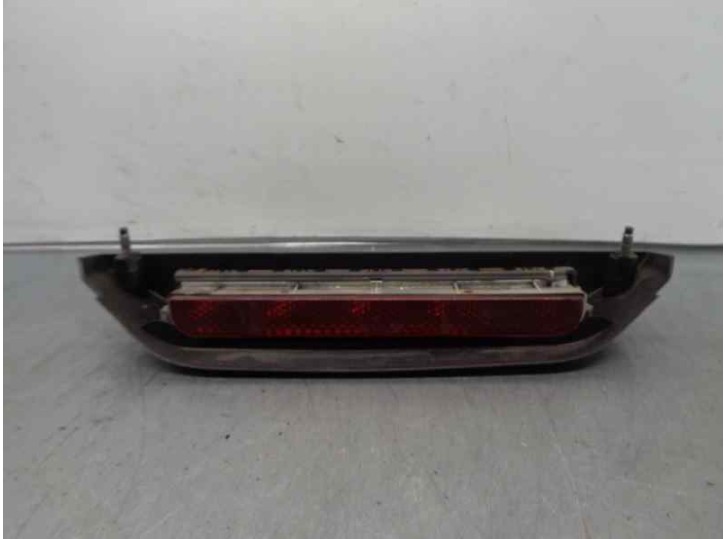 Recambio de luz central de freno para fiat idea (135) 1.3 jtd cat referencia OEM IAM 735347274  