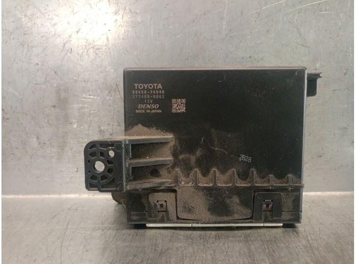 Recambio de modulo electronico para lexus ct (zwa10_) 200h (zwa10_) referencia OEM IAM 8865076540  2774008062 DENSO