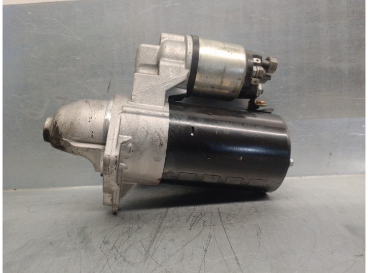 Replacement starter motor for Opel Corsa D 1.2 16V LPG OEM IAM reference 55572440 0001137006 BOSCH