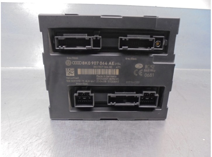 Recambio de modulo confort para audi a4 ber. (b8) 2.0 16v tdi referencia OEM IAM 8K0907064AE 5DK00991911 HELLA