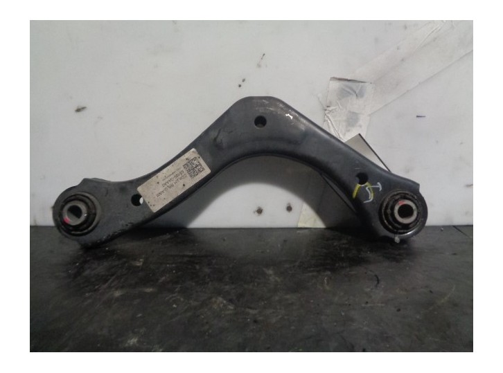 Recambio de brazo suspension superior trasero izquierdo para kia xceed 1.4 tgdi cat referencia OEM IAM 55100G4AA0 