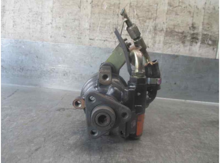 Replacement power steering pump for Lancia Lybra saloon 1.9 JTD cat OEM IAM reference 4653306 
