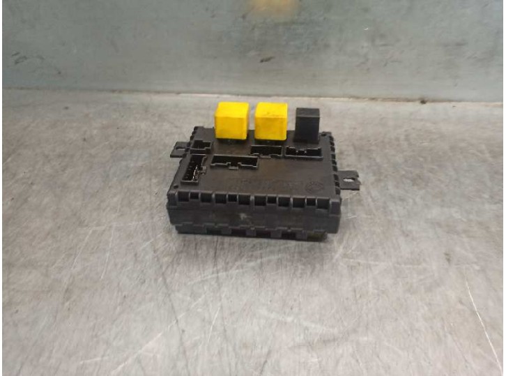Recambio de caja reles / fusibles para lancia lybra berlina 1.9 jtd cat referencia OEM IAM 46776086  