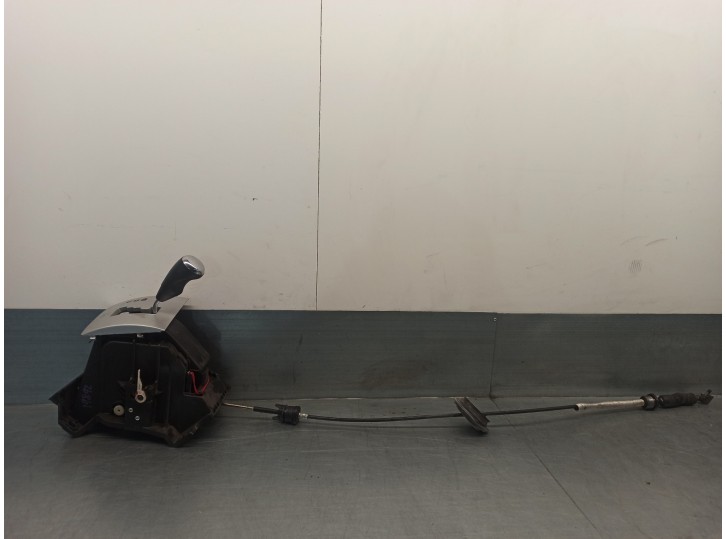 Recambio de palanca cambio para dodge caliber 2.0 16v cat referencia OEM IAM 68021280AA 