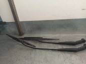 Front right wiper arm replacement part for Hyundai i20 I (PB, PBT) 1.2 OEM IAM reference 98321C8000 