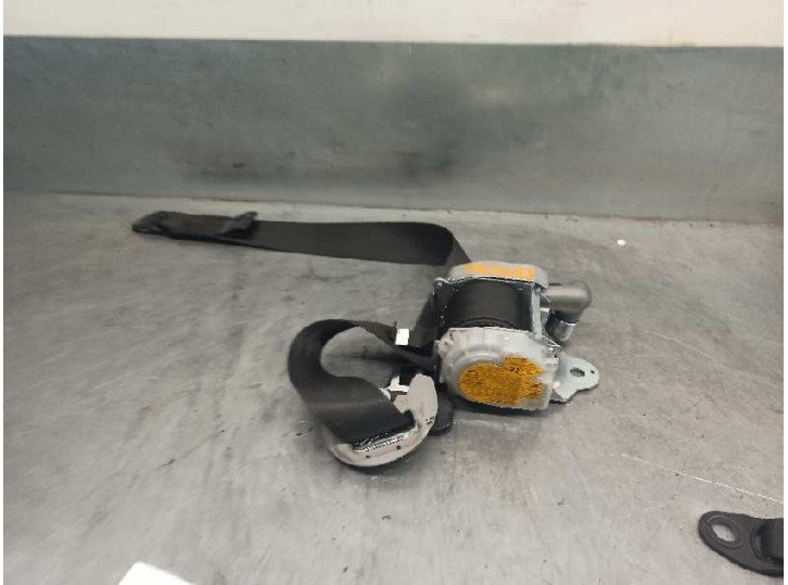 Recambio de cinturon seguridad delantero izquierdo para hyundai i20 i (pb, pbt) 1.2 referencia OEM IAM 888101J200OM 