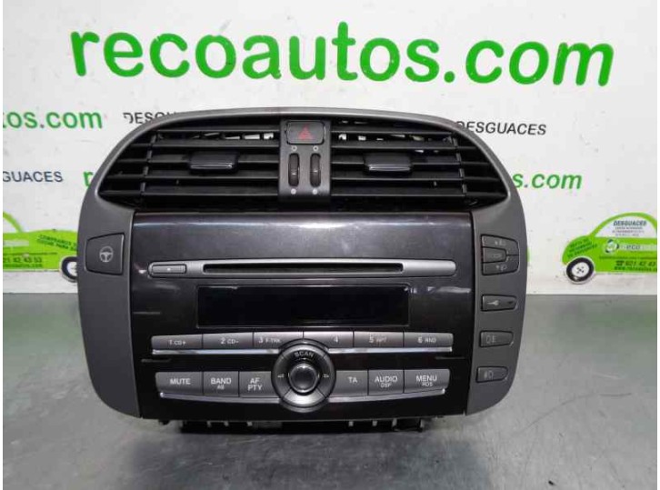 Replacement audio system / CD radio for Fiat Bravo (198) 1.6 JTDm 16V CAT OEM IAM reference 735451941 