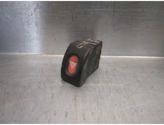 Replacement hazard warning switch for Opel Combo (Corsa B) 1.7 diesel OEM IAM reference 09164441 