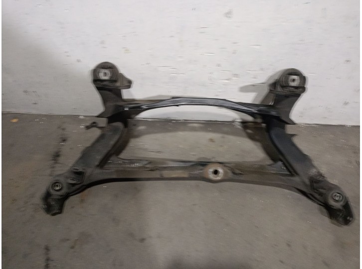 Recambio de puente trasero para ssangyong rodius 2.7 turbodiesel cat referencia OEM IAM 1513500008 1513500008 