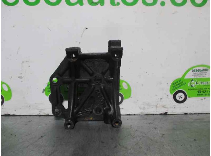 Recambio de soporte motor para kia carnival 2.9 turbodiesel cat referencia OEM IAM 