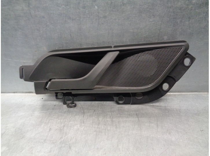 Recambio de maneta interior trasera izquierda para skoda rapid 1.2 8v tsi referencia OEM IAM 5JB867011  