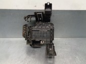 Recambio de caja reles / fusibles para skoda rapid 1.6 tdi dpf referencia OEM IAM 6R0937550A  
