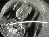 Recambio de faro antiniebla derecho para peugeot 108 1.0 vti 72 referencia OEM IAM B000978080 B000978080 90068409