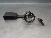 Recambio de enganche cinturon para skoda rapid 1.2 8v tsi referencia OEM IAM 5JA857756A 2 PINES 