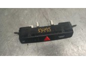 Replacement warning switch for Hyundai i20 I (PB, PBT) 1.2 OEM IAM reference 299113650 