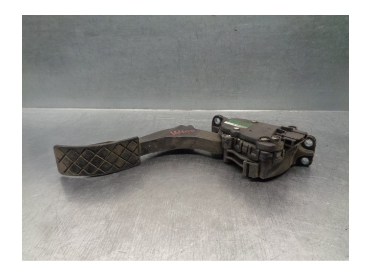 Recambio de potenciometro pedal para skoda rapid 1.6 tdi dpf referencia OEM IAM 6Q1721503M 6PV00849641 HELLA