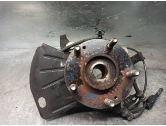 Recambio de mangueta delantera derecha para hyundai i40 1.7 crdi cat referencia OEM IAM 517163Z000  