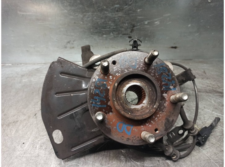 Recambio de mangueta delantera derecha para hyundai i40 1.7 crdi cat referencia OEM IAM 517163Z000  