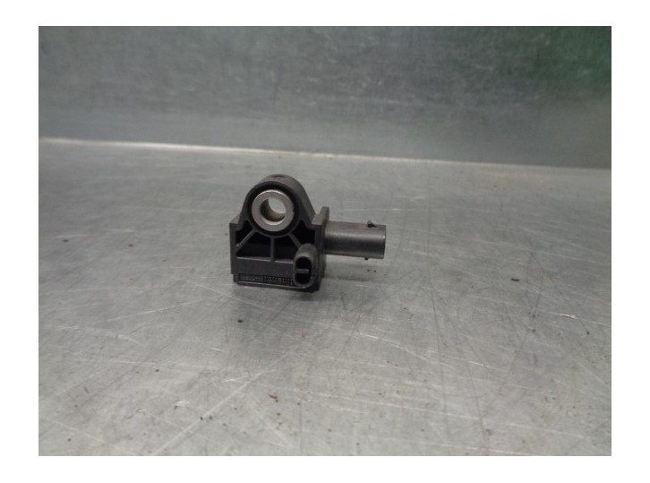 Recambio de sensor impacto para skoda rapid 1.6 tdi dpf referencia OEM IAM 34D959351 