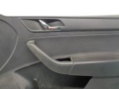 Recambio de guarnecido puerta delantera derecha para skoda rapid 1.6 tdi dpf referencia OEM IAM 5JB867014C 