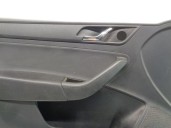 Recambio de guarnecido puerta delantera izquierda para skoda rapid 1.6 tdi dpf referencia OEM IAM 5JA01L 