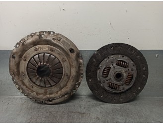 Recambio de kit embrague para skoda rapid 1.6 tdi dpf referencia OEM IAM 03L141025R  LUK