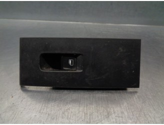 Recambio de mando elevalunas delantero derecho para skoda rapid 1.6 tdi dpf referencia OEM IAM 5JA959855  