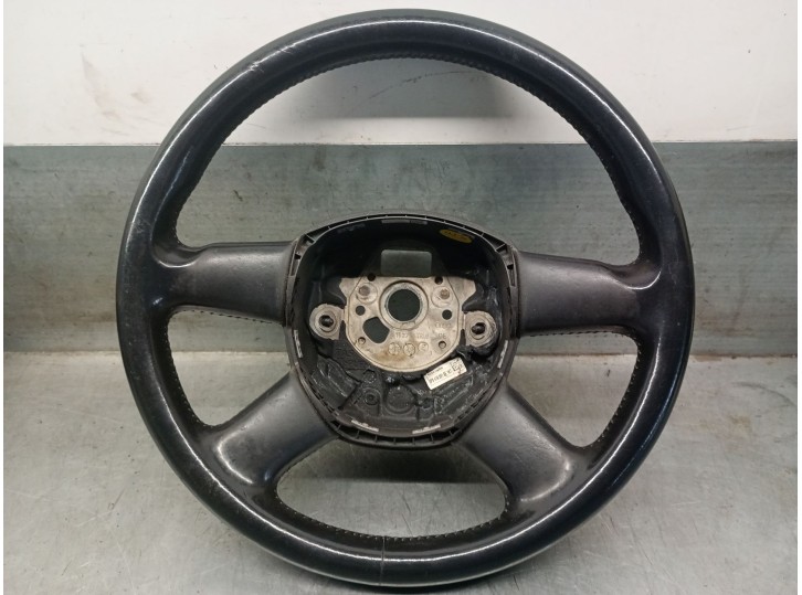Replacement steering wheel for Audi A4 B7 Avant (8ED) 2.0 TDI 16V OEM IAM reference 8P0419091BF 8P0419091BF 