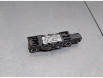 Recambio de sensor impacto para chrysler 300 c 3.0 crd cat referencia OEM IAM 04671779AC 